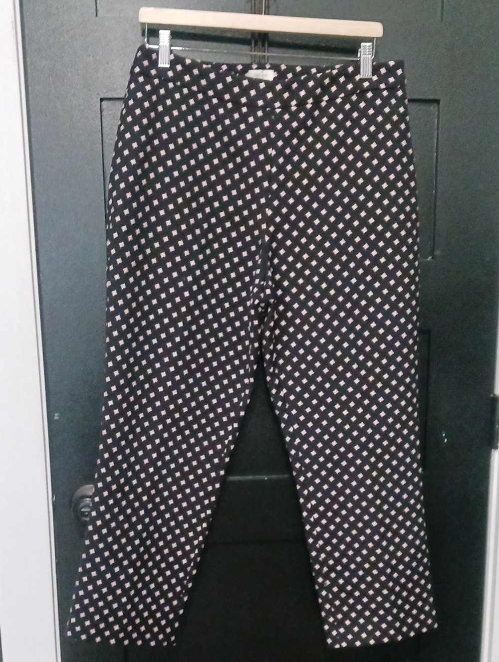Kate Spade Women's Black Ankle Pants with Cream Diamond Print